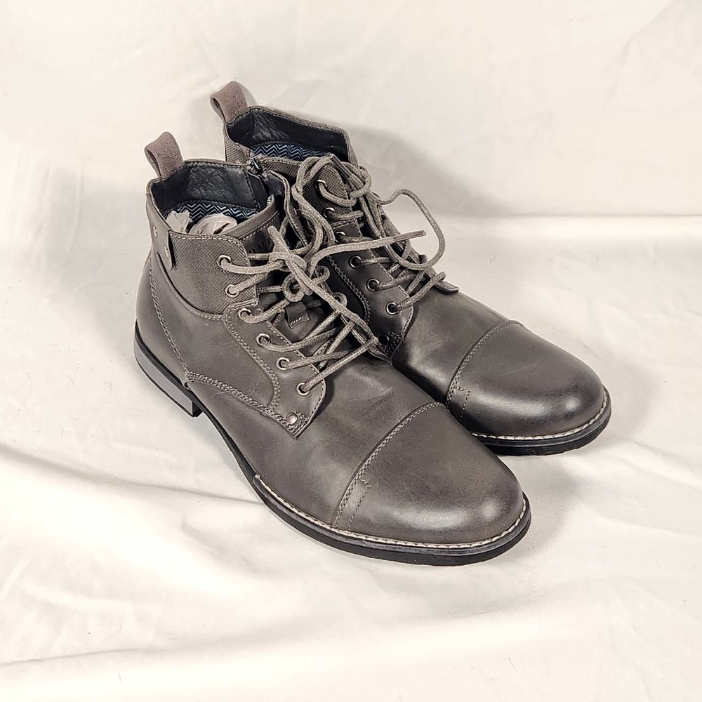 Invito Mens Gray Cap Toe Lace Up Chukka Boot US/9 EU42 NWT